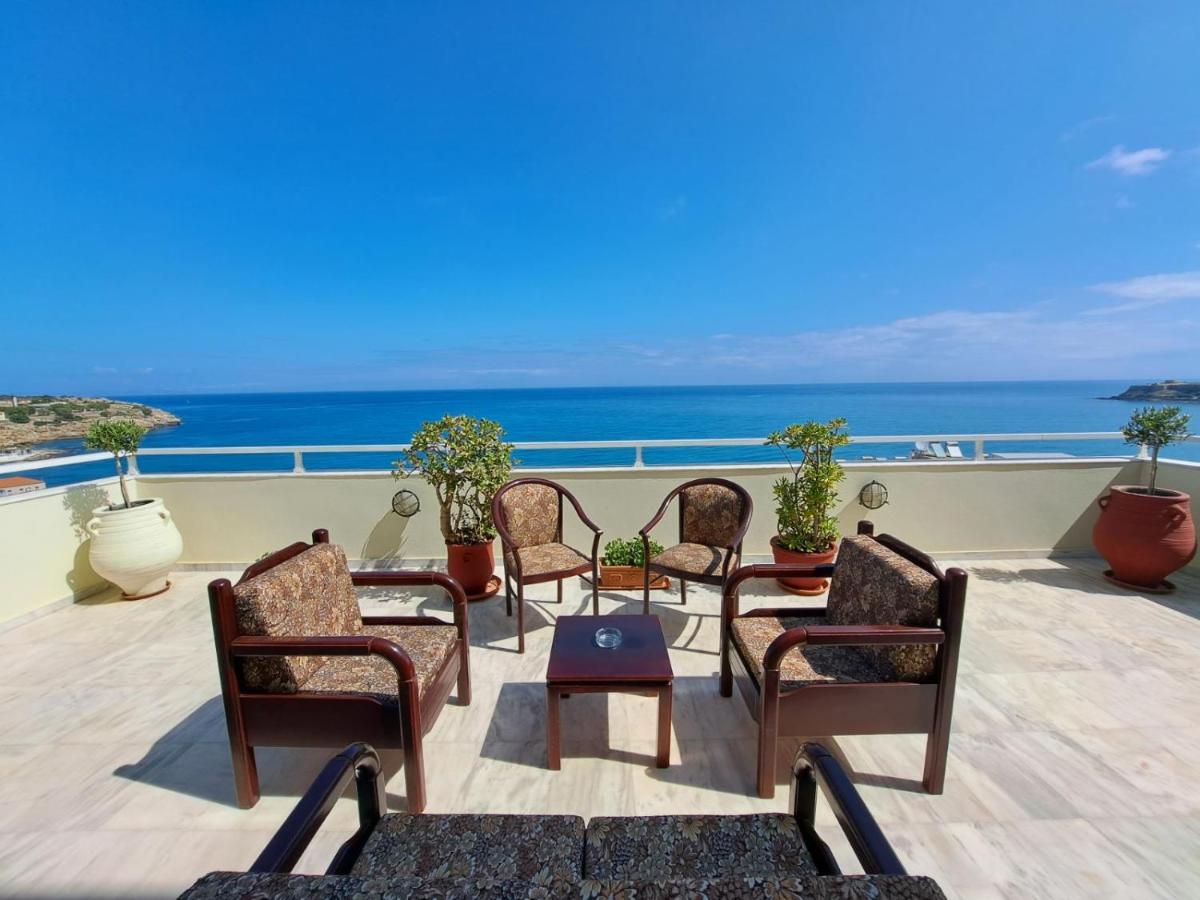Seaview Flora'S Luxury Apartment-300Meters From The Beach Rethymno  Bagian luar foto