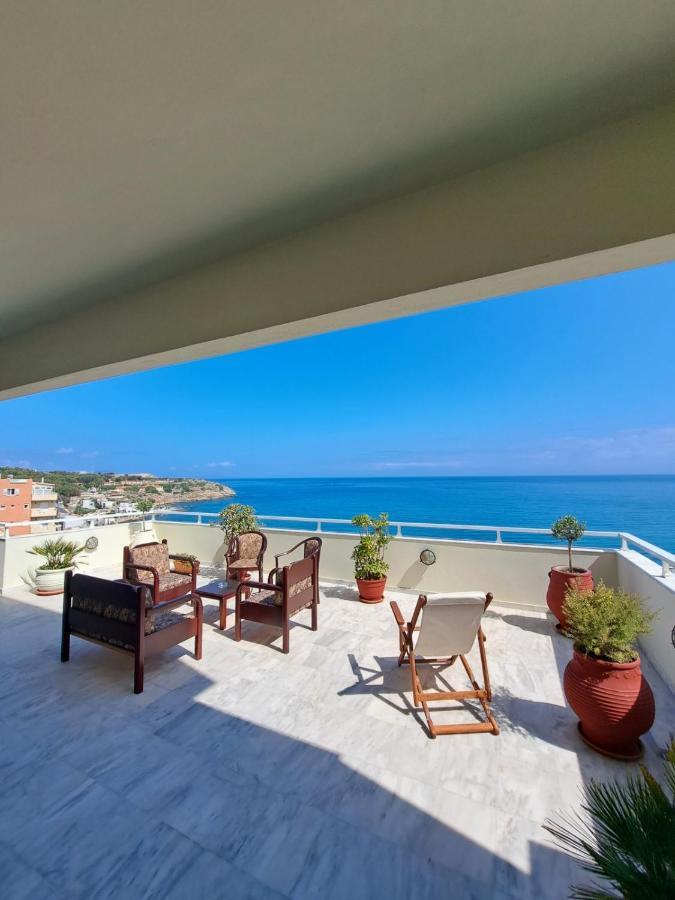 Seaview Flora'S Luxury Apartment-300Meters From The Beach Rethymno  Bagian luar foto