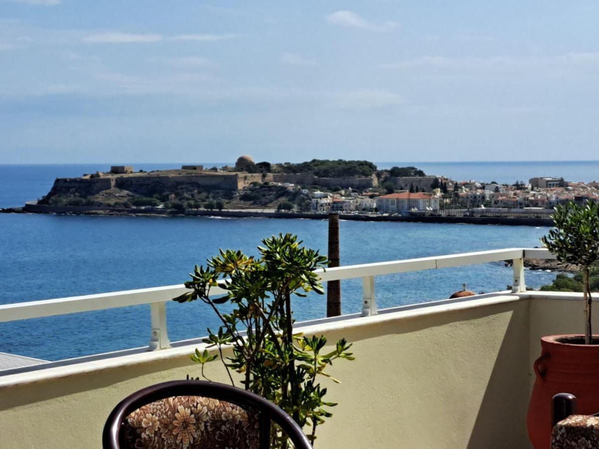 Seaview Flora'S Luxury Apartment-300Meters From The Beach Rethymno  Bagian luar foto